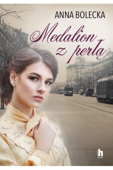 Medalion z perłą