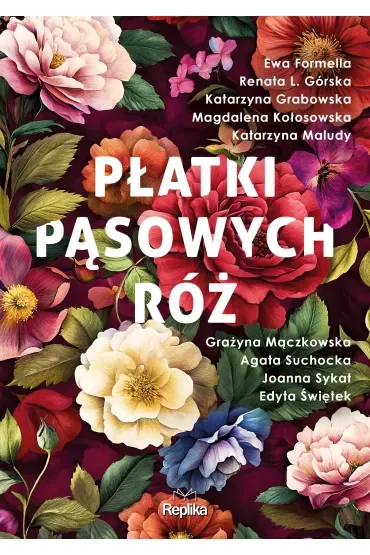 Płatki pąsowych róż
